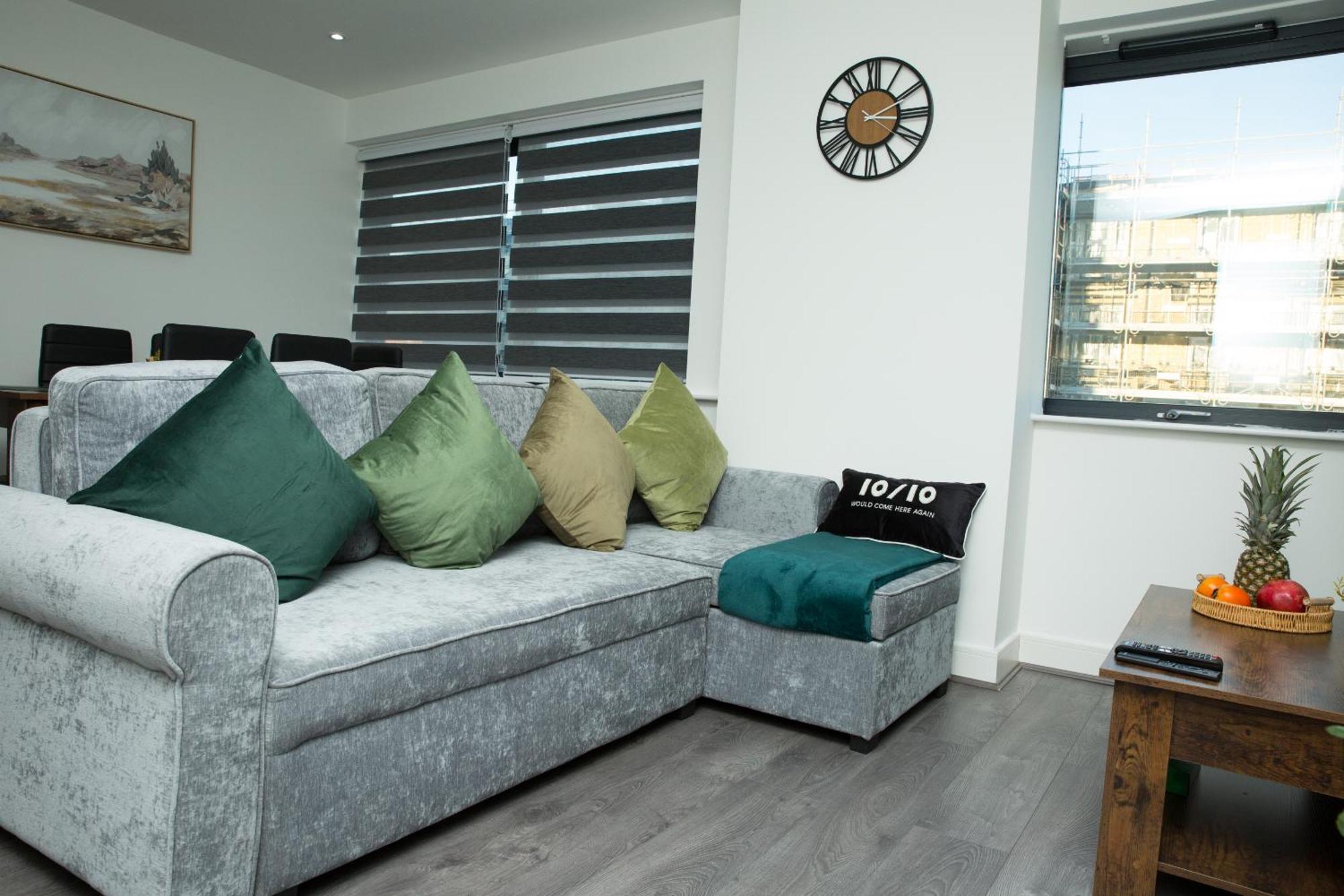 Sweet Stay, 2 Bed Apartment *